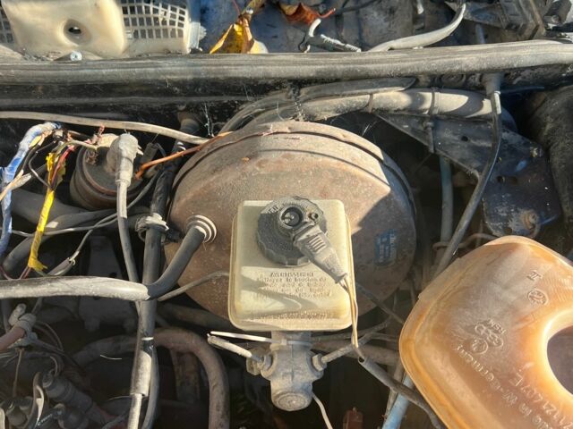 Синій Фольксваген Пассат Варіант, об'ємом двигуна 1.6 л та пробігом 355 тис. км за 700 $, фото 7 на Automoto.ua