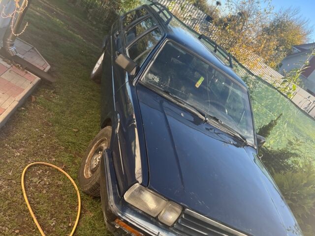 Синій Фольксваген Пассат Варіант, об'ємом двигуна 1.6 л та пробігом 355 тис. км за 700 $, фото 1 на Automoto.ua