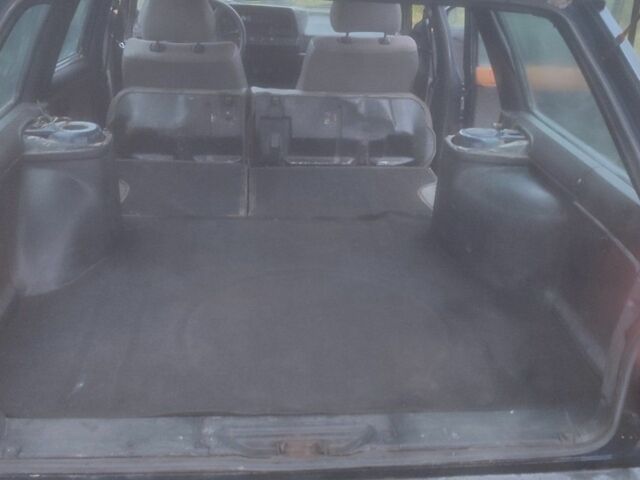 Синій Фольксваген Пассат Варіант, об'ємом двигуна 0 л та пробігом 500 тис. км за 1500 $, фото 1 на Automoto.ua