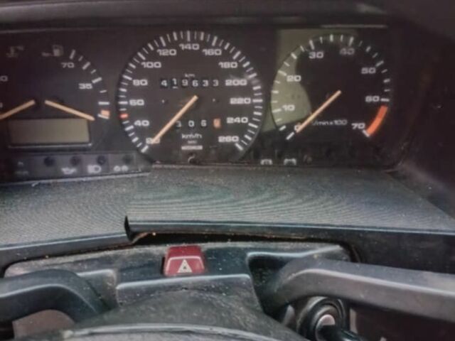 Синій Фольксваген Пассат Варіант, об'ємом двигуна 1.6 л та пробігом 420 тис. км за 1500 $, фото 7 на Automoto.ua