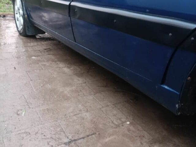 Синій Фольксваген Пассат Варіант, об'ємом двигуна 1.6 л та пробігом 420 тис. км за 1500 $, фото 5 на Automoto.ua