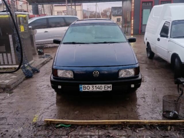 Синій Фольксваген Пассат Варіант, об'ємом двигуна 1.6 л та пробігом 420 тис. км за 1500 $, фото 2 на Automoto.ua