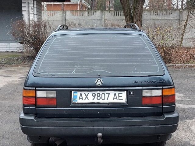 Синий Фольксваген Пассат Вариант, объемом двигателя 1.9 л и пробегом 300 тыс. км за 1800 $, фото 5 на Automoto.ua