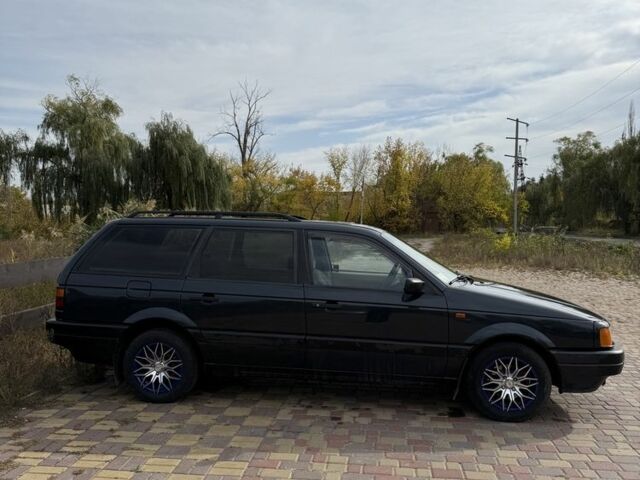 Синий Фольксваген Пассат Вариант, объемом двигателя 1.8 л и пробегом 330 тыс. км за 2550 $, фото 6 на Automoto.ua