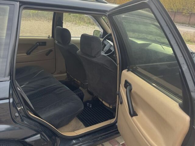 Синий Фольксваген Пассат Вариант, объемом двигателя 1.8 л и пробегом 330 тыс. км за 2550 $, фото 5 на Automoto.ua