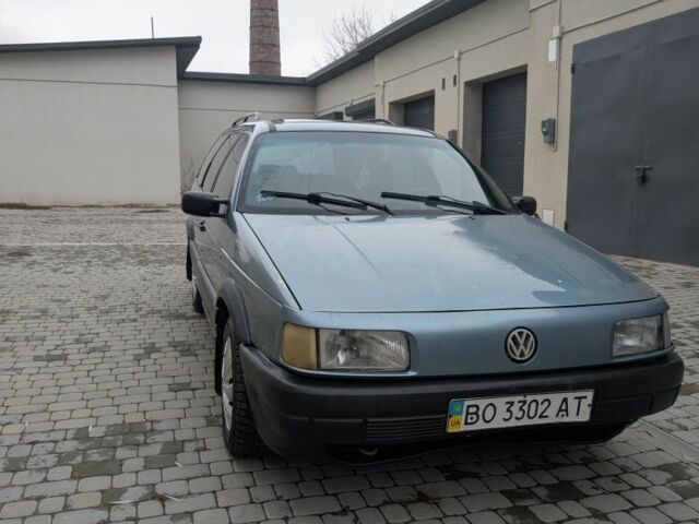 Синій Фольксваген Пассат Варіант, об'ємом двигуна 1.8 л та пробігом 350 тис. км за 1199 $, фото 1 на Automoto.ua