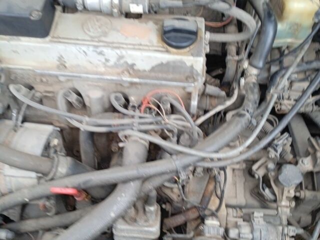 Синий Фольксваген Пассат Вариант, объемом двигателя 2 л и пробегом 364 тыс. км за 1450 $, фото 21 на Automoto.ua