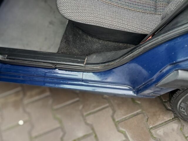 Синий Фольксваген Пассат Вариант, объемом двигателя 1.9 л и пробегом 245 тыс. км за 1600 $, фото 8 на Automoto.ua