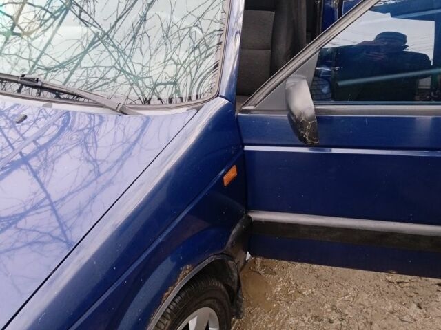 Синий Фольксваген Пассат Вариант, объемом двигателя 2 л и пробегом 364 тыс. км за 1450 $, фото 14 на Automoto.ua