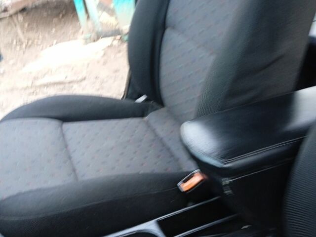 Синий Фольксваген Пассат Вариант, объемом двигателя 2 л и пробегом 364 тыс. км за 1450 $, фото 9 на Automoto.ua