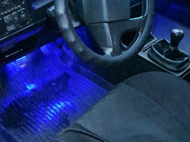 Синий Фольксваген Пассат Вариант, объемом двигателя 1.9 л и пробегом 245 тыс. км за 1600 $, фото 1 на Automoto.ua