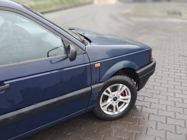 Синий Фольксваген Пассат Вариант, объемом двигателя 1.9 л и пробегом 245 тыс. км за 1600 $, фото 19 на Automoto.ua