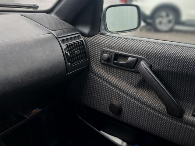 Синий Фольксваген Пассат Вариант, объемом двигателя 1.9 л и пробегом 245 тыс. км за 1600 $, фото 3 на Automoto.ua