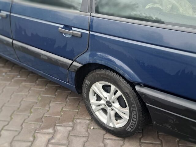 Синий Фольксваген Пассат Вариант, объемом двигателя 1.9 л и пробегом 245 тыс. км за 1600 $, фото 21 на Automoto.ua