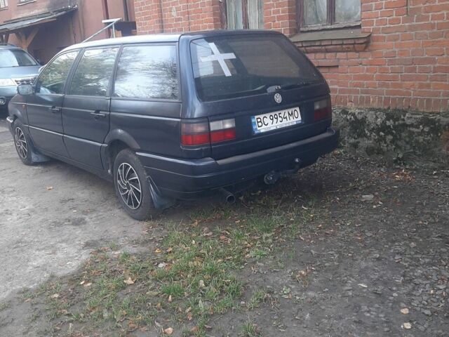 Синій Фольксваген Пассат Варіант, об'ємом двигуна 1.8 л та пробігом 342 тис. км за 1500 $, фото 2 на Automoto.ua