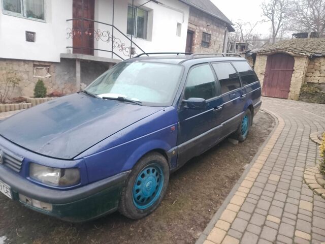 Синий Фольксваген Пассат Вариант, объемом двигателя 1.9 л и пробегом 375 тыс. км за 781 $, фото 3 на Automoto.ua