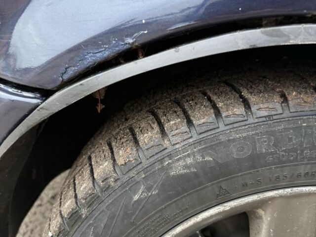 Фольксваген Пассат Варіант 1994 у Сумах на Automoto.ua Синій Фольксваген Пассат Варіант, об'ємом двигуна 2 л та пробігом 468 тис. км за 1850 $, фото 6 на Automoto.ua