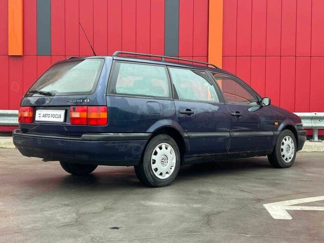 Синій Фольксваген Пассат Варіант, об'ємом двигуна 0 л та пробігом 245 тис. км за 2490 $, фото 7 на Automoto.ua