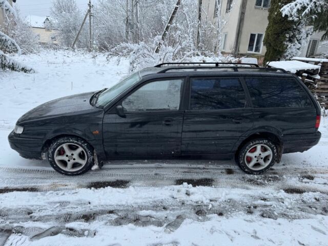 Синий Фольксваген Пассат Вариант, объемом двигателя 1.8 л и пробегом 300 тыс. км за 1499 $, фото 4 на Automoto.ua