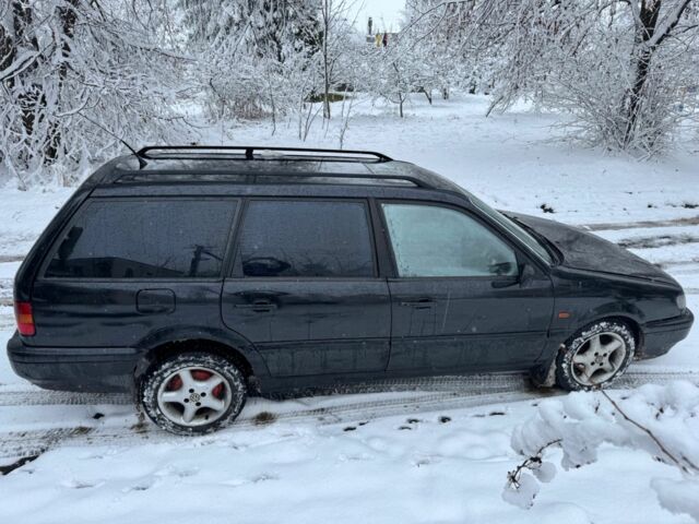 Синий Фольксваген Пассат Вариант, объемом двигателя 1.8 л и пробегом 300 тыс. км за 1499 $, фото 5 на Automoto.ua