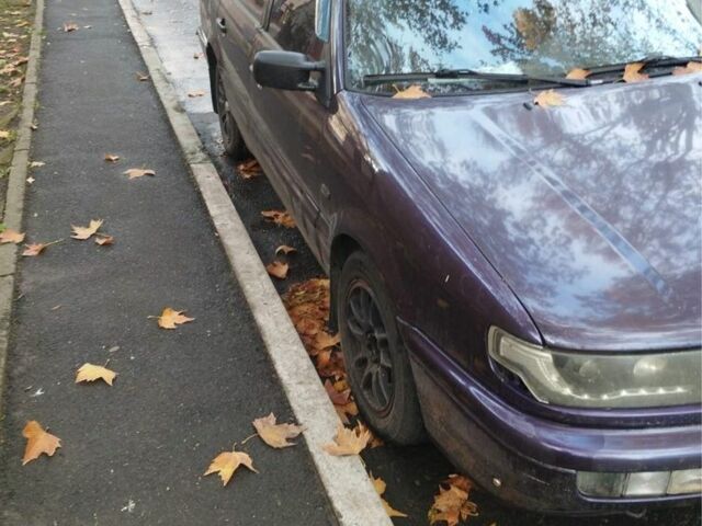 Синий Фольксваген Пассат Вариант, объемом двигателя 1.8 л и пробегом 350 тыс. км за 1500 $, фото 3 на Automoto.ua