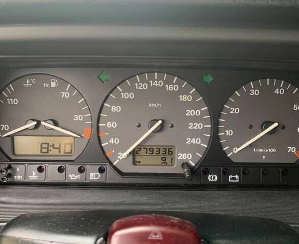 Фольксваген Пассат Вариант 1994 в Каменце-Подольском на Automoto.ua Синий Фольксваген Пассат Вариант, объемом двигателя 0 л и пробегом 279 тыс. км за 1000 $, фото 3 на Automoto.ua