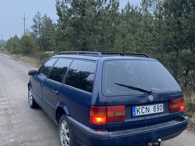Фольксваген Пассат Вариант 1994 в Березно на Automoto.ua Синий Фольксваген Пассат Вариант, объемом двигателя 1.9 л и пробегом 347 тыс. км за 1300 $, фото 3 на Automoto.ua