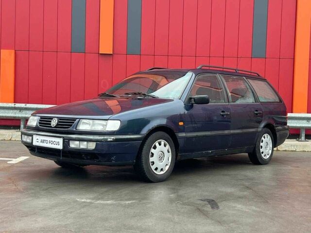 Синій Фольксваген Пассат Варіант, об'ємом двигуна 0 л та пробігом 245 тис. км за 2490 $, фото 3 на Automoto.ua