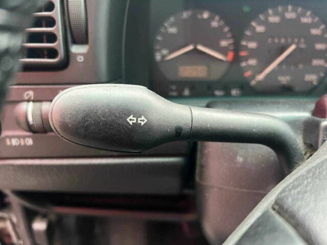 Синій Фольксваген Пассат Варіант, об'ємом двигуна 0 л та пробігом 245 тис. км за 2490 $, фото 16 на Automoto.ua