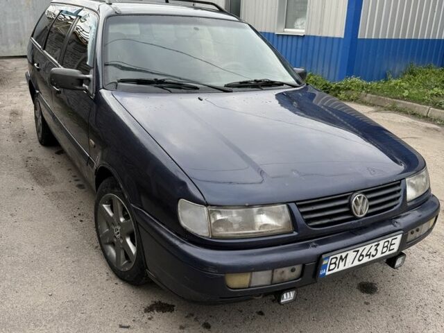 Фольксваген Пассат Варіант 1994 у Сумах на Automoto.ua Синій Фольксваген Пассат Варіант, об'ємом двигуна 2 л та пробігом 468 тис. км за 1850 $, фото 1 на Automoto.ua