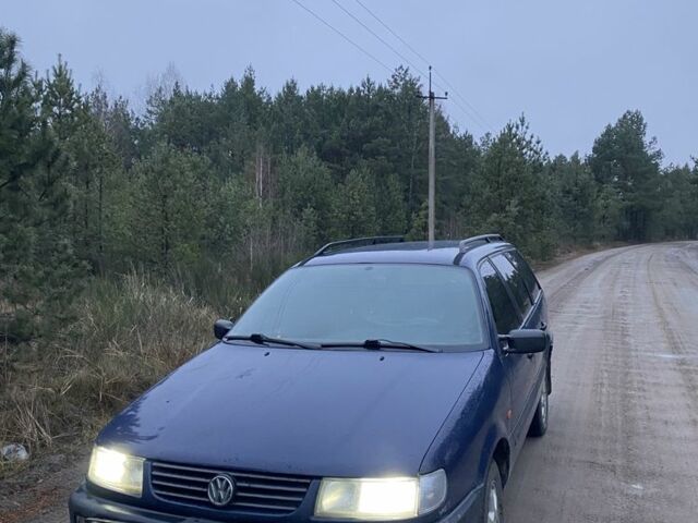 Фольксваген Пассат Вариант 1994 в Березно на Automoto.ua Синий Фольксваген Пассат Вариант, объемом двигателя 1.9 л и пробегом 347 тыс. км за 1300 $, фото 1 на Automoto.ua