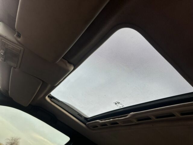 Синий Фольксваген Пассат Вариант, объемом двигателя 1.8 л и пробегом 200 тыс. км за 2150 $, фото 12 на Automoto.ua