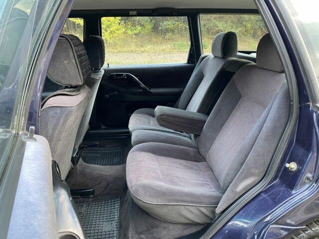 Синій Фольксваген Пассат Варіант, об'ємом двигуна 1.8 л та пробігом 350 тис. км за 3450 $, фото 14 на Automoto.ua