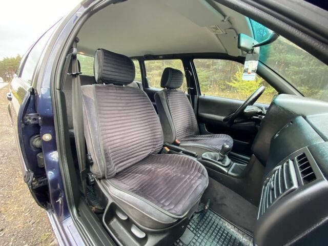 Синій Фольксваген Пассат Варіант, об'ємом двигуна 1.8 л та пробігом 350 тис. км за 3450 $, фото 13 на Automoto.ua