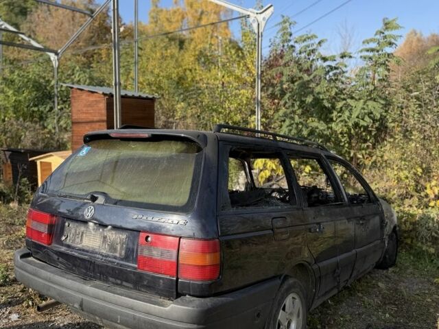 Синий Фольксваген Пассат Вариант, объемом двигателя 0 л и пробегом 200 тыс. км за 168 $, фото 1 на Automoto.ua