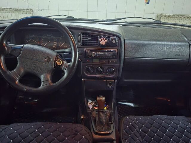 Синій Фольксваген Пассат Варіант, об'ємом двигуна 0 л та пробігом 227 тис. км за 1420 $, фото 6 на Automoto.ua