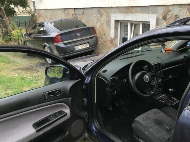 Синій Фольксваген Пассат Варіант, об'ємом двигуна 1.9 л та пробігом 360 тис. км за 2800 $, фото 7 на Automoto.ua