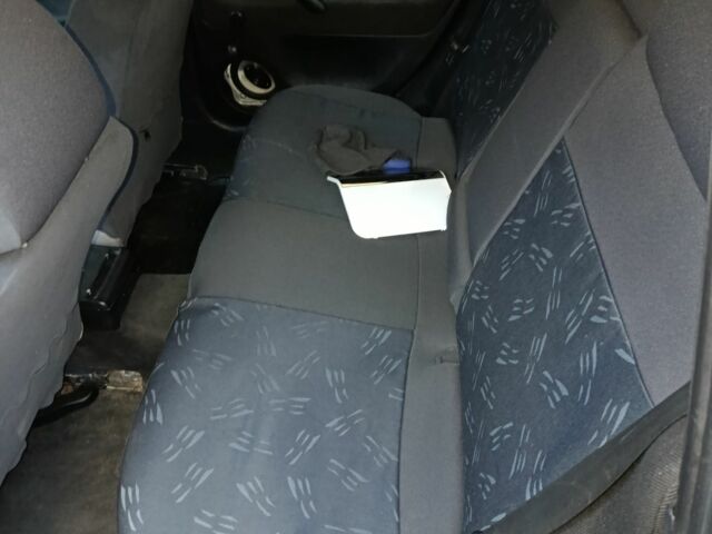 Синий Фольксваген Пассат Вариант, объемом двигателя 1.6 л и пробегом 380 тыс. км за 1700 $, фото 13 на Automoto.ua