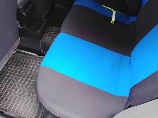 Синий Фольксваген Пассат Вариант, объемом двигателя 1.8 л и пробегом 230 тыс. км за 3199 $, фото 8 на Automoto.ua