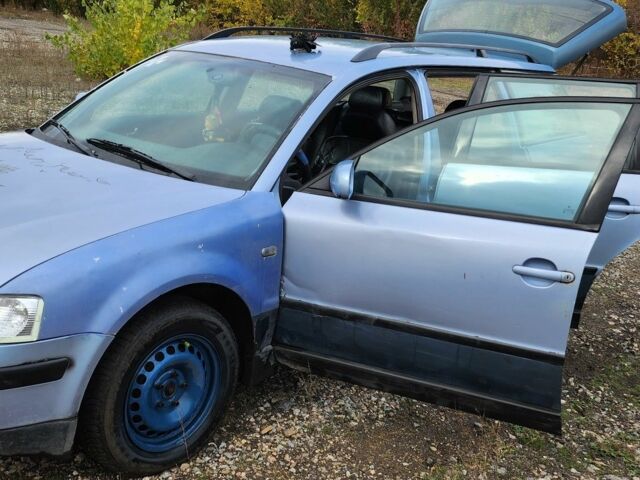 Синій Фольксваген Пассат Варіант, об'ємом двигуна 1 л та пробігом 500 тис. км за 1672 $, фото 6 на Automoto.ua