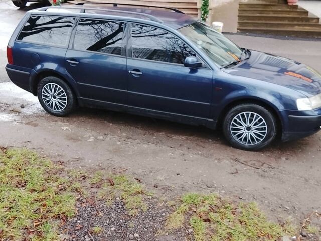 Синий Фольксваген Пассат Вариант, объемом двигателя 1.8 л и пробегом 230 тыс. км за 3199 $, фото 2 на Automoto.ua