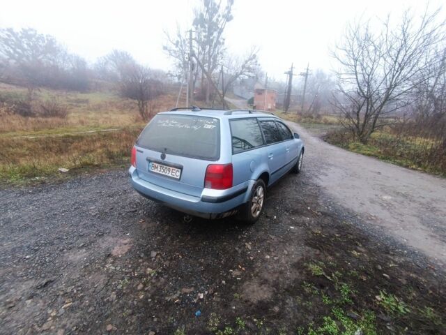 Синій Фольксваген Пассат Варіант, об'ємом двигуна 1.6 л та пробігом 400 тис. км за 2350 $, фото 1 на Automoto.ua