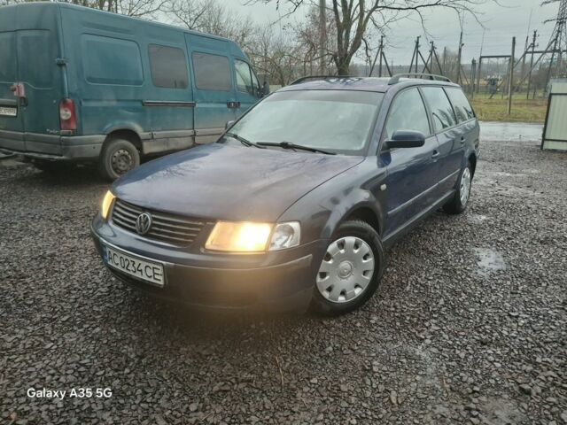 Синій Фольксваген Пассат Варіант, об'ємом двигуна 1.9 л та пробігом 311 тис. км за 2000 $, фото 1 на Automoto.ua