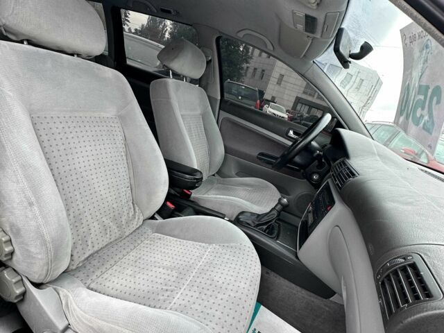 Синій Фольксваген Пассат Варіант, об'ємом двигуна 1.9 л та пробігом 310 тис. км за 5200 $, фото 14 на Automoto.ua