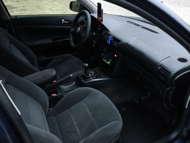 Синий Фольксваген Пассат Вариант, объемом двигателя 1.9 л и пробегом 317 тыс. км за 3499 $, фото 13 на Automoto.ua