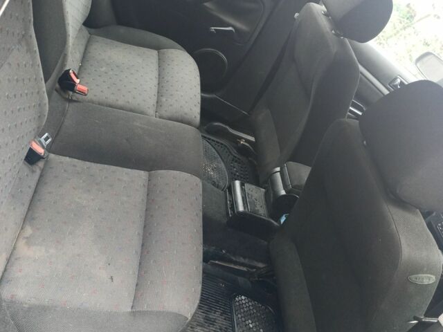 Синій Фольксваген Пассат Варіант, об'ємом двигуна 1 л та пробігом 285 тис. км за 1700 $, фото 4 на Automoto.ua