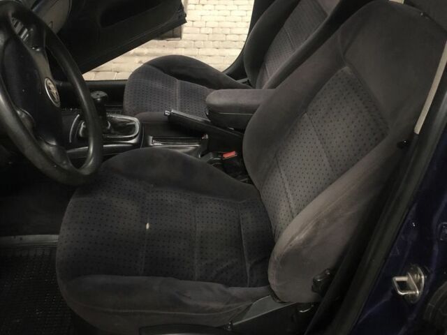 Фольксваген Пассат Варіант 1999 у Гниване на Automoto.ua Синій Фольксваген Пассат Варіант, об'ємом двигуна 1.6 л та пробігом 529 тис. км за 2650 $, фото 6 на Automoto.ua