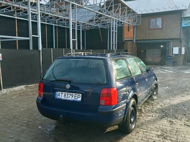 Синий Фольксваген Пассат Вариант, объемом двигателя 2.3 л и пробегом 360 тыс. км за 2800 $, фото 4 на Automoto.ua