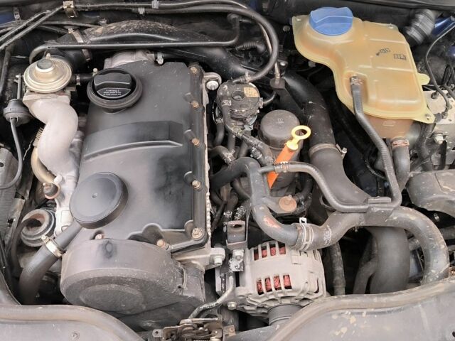 Синій Фольксваген Пассат Варіант, об'ємом двигуна 0 л та пробігом 466 тис. км за 2857 $, фото 6 на Automoto.ua