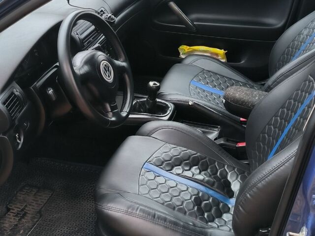 Синій Фольксваген Пассат Варіант, об'ємом двигуна 0 л та пробігом 466 тис. км за 2857 $, фото 4 на Automoto.ua